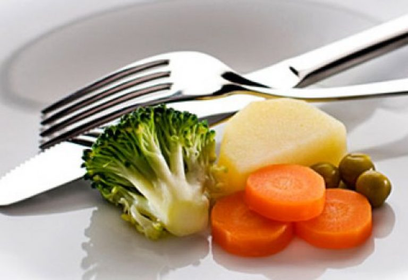 Овощи на тарелке